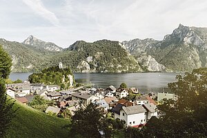 Blick auf die Halbinsel von Traunkirchen