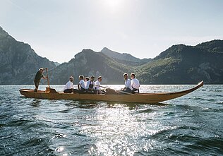 [Translate to Englisch:] Köche auf der Platte am Traunsee